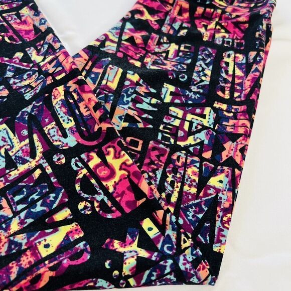 LulaRoe Leggings Aztec Colorful Red Black Pink Yellow Blue 0652 - Picture 2 of 5